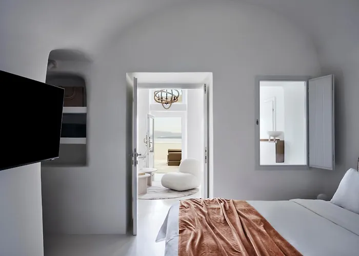 Andronis Boutique 5* Oia (Santorini)