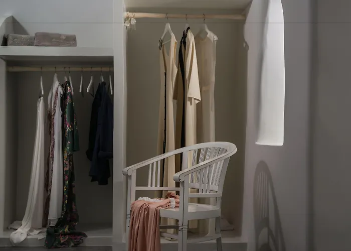 Andronis Boutique 5* Oia (Santorini)