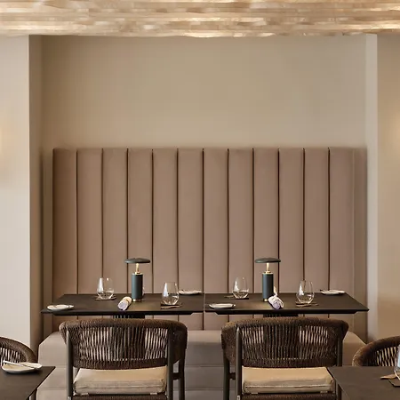 Andronis Boutique (adults Only) Hotel